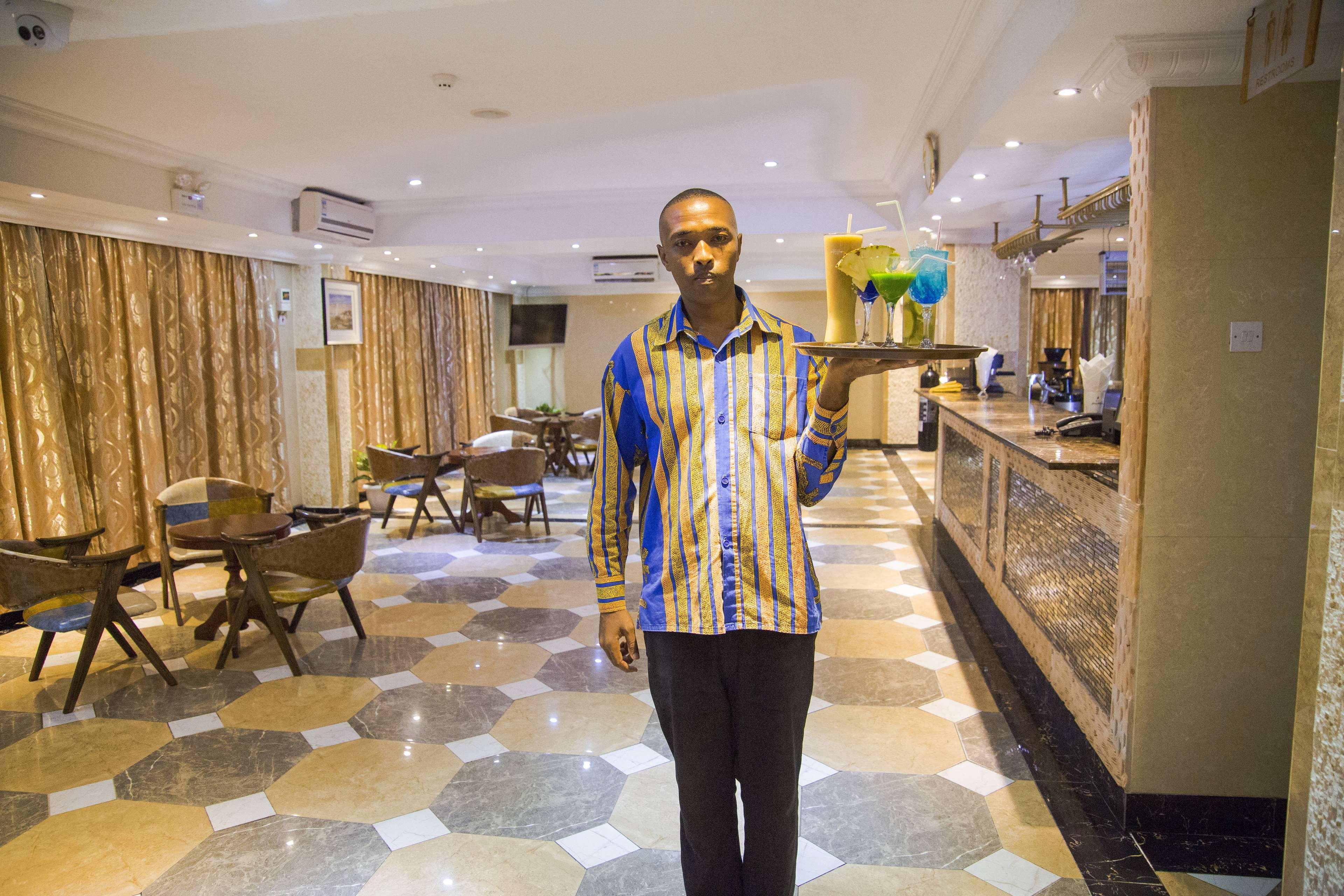 Tiffany Diamond Hotels Ltd - Indira Gandhi Street Dar es Salaam Exterior photo