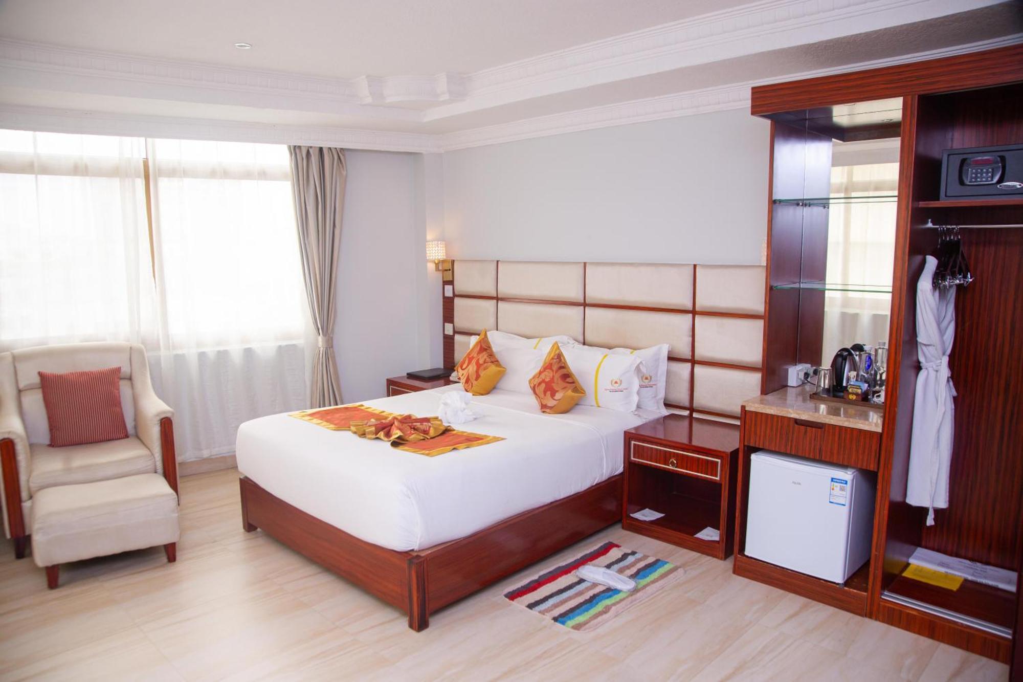 Tiffany Diamond Hotels Ltd - Indira Gandhi Street Dar es Salaam Exterior photo